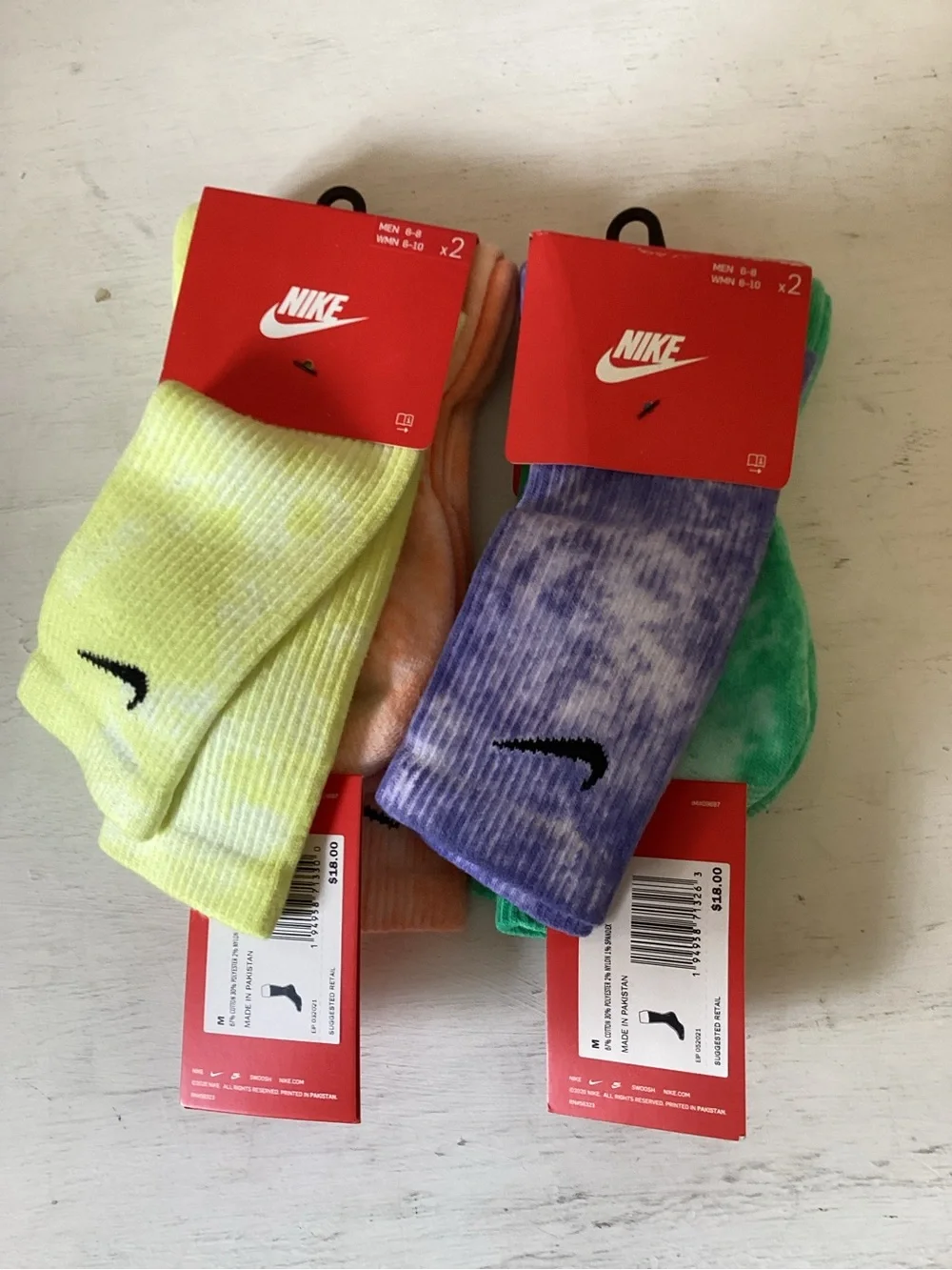 Nike Tie-Dye Crew Socks - Yellow, Purple, Green & Peach - 4-Pack